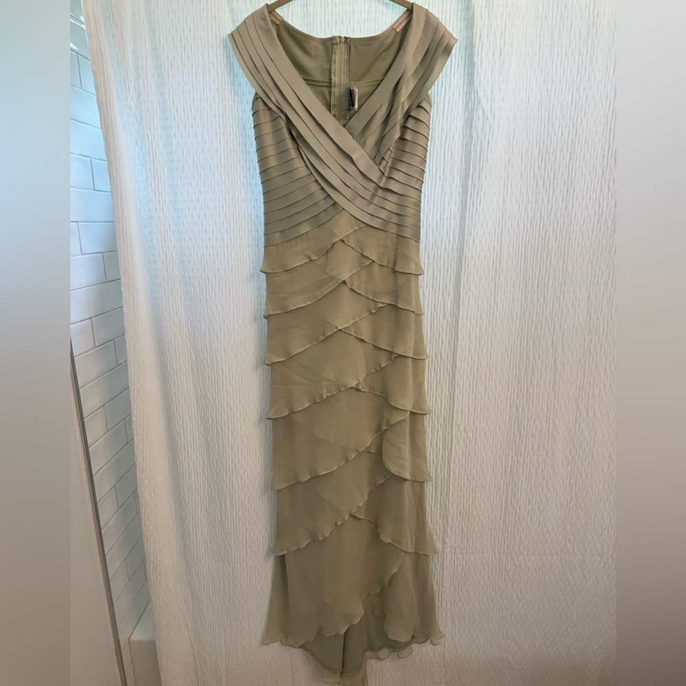 Elegant Tiered Evening Gown